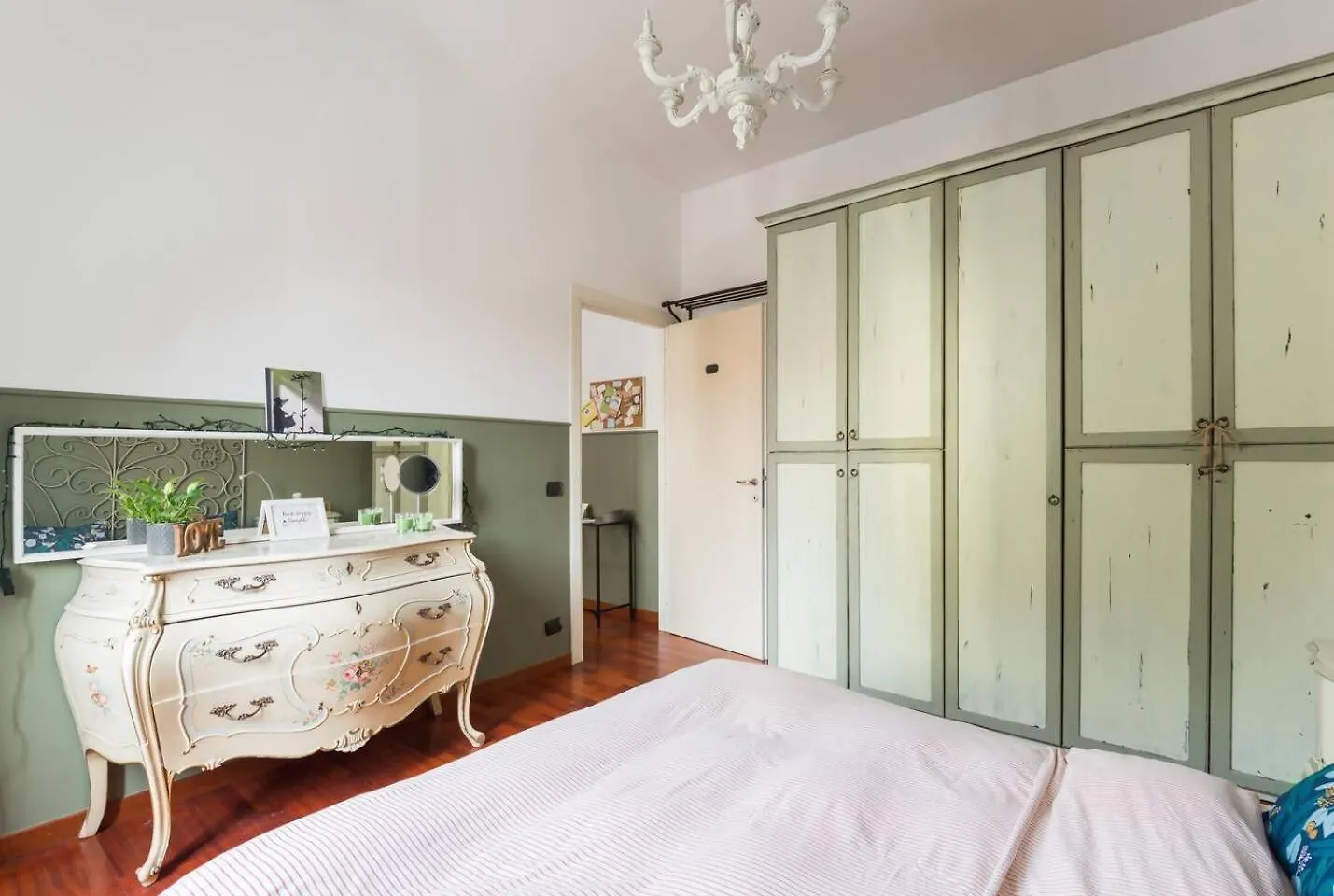 New Suite Amelie Rome 0*,