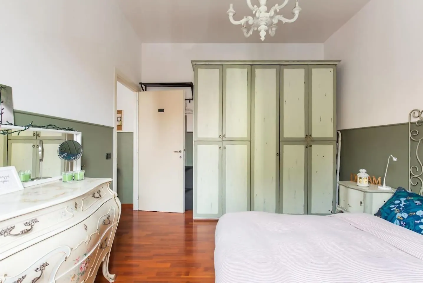 Apartment New Suite Amelie Rome Italy